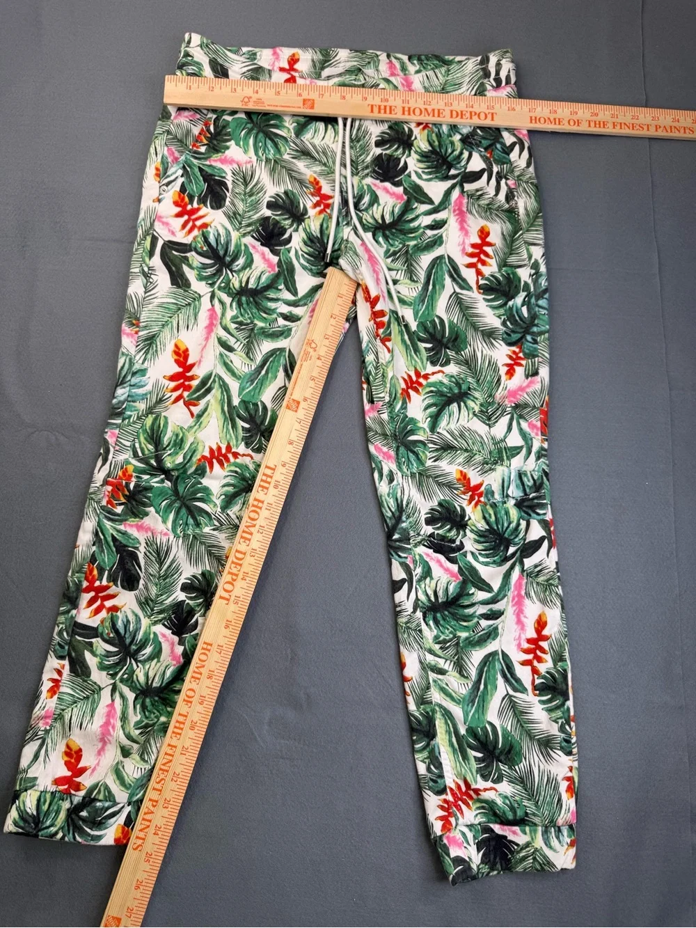 N/A fun tropical